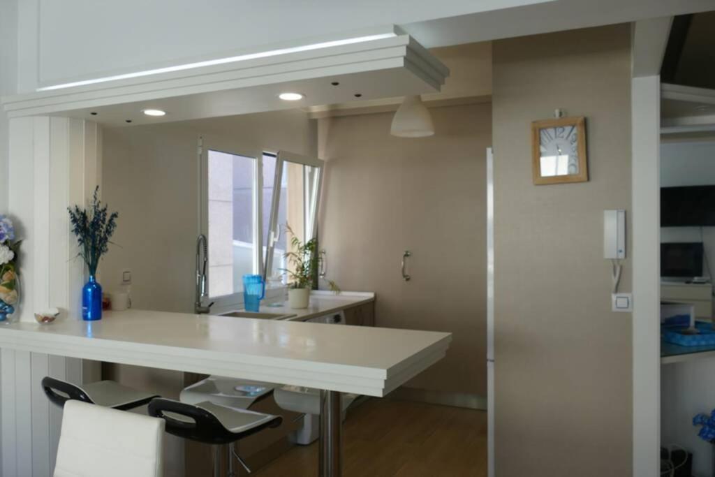 Apartamento Piso en Santa Cristina, a 150 m de la playa Oleiros Exterior foto